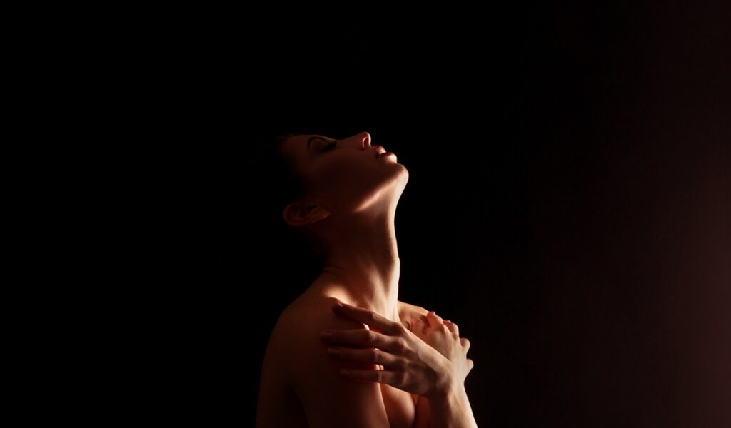 Thyroid Problems and Headaches: What’s the Link?